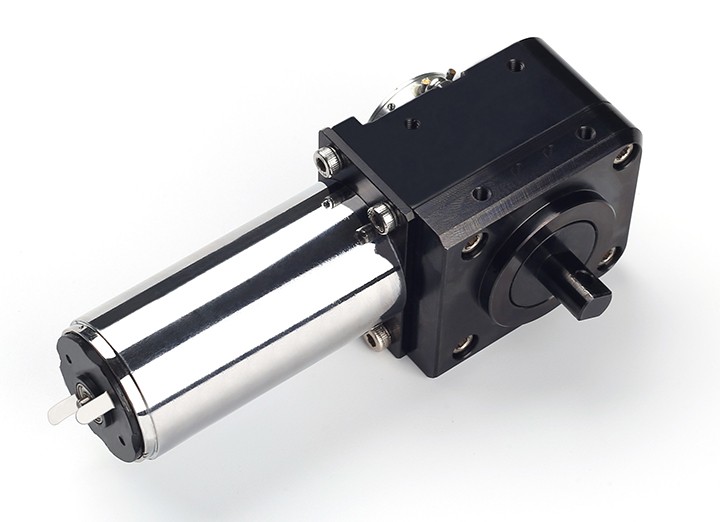 空心杯電機能直接接直流電嗎？